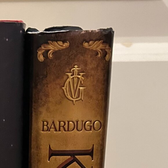 King of Scars by Leigh Bardugo Hardcover Copy from Shadow and Bone/Six of Crows - Picture 2 of 2